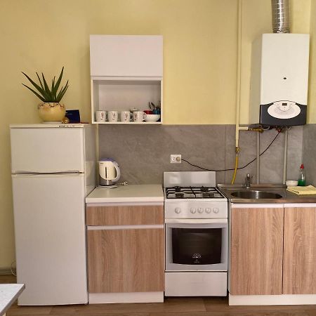 Den Apart On Rynok Square Львов Экстерьер фото